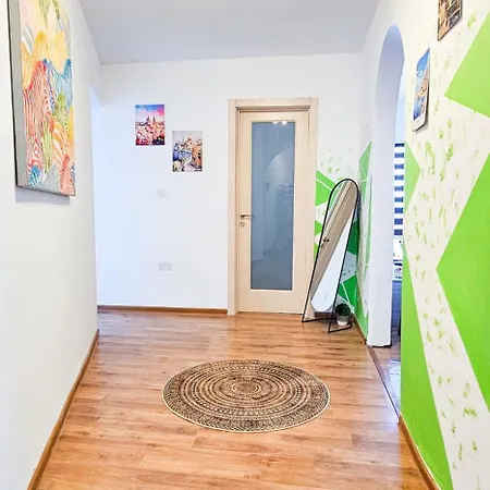 Front Seaview Cozy In Shared Flat - R1 Sliema